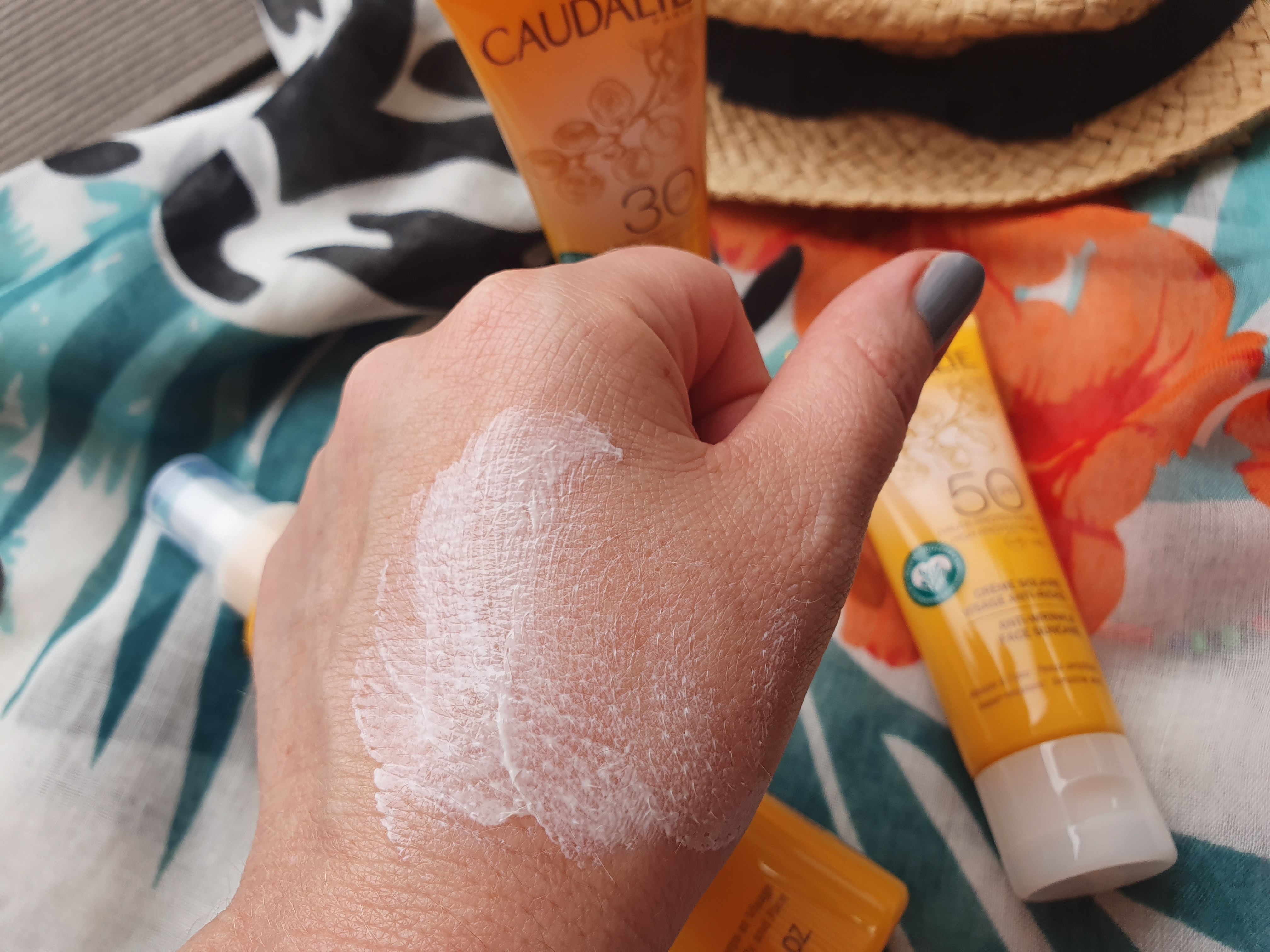 Texture Anti-âge solaire Caudalie
